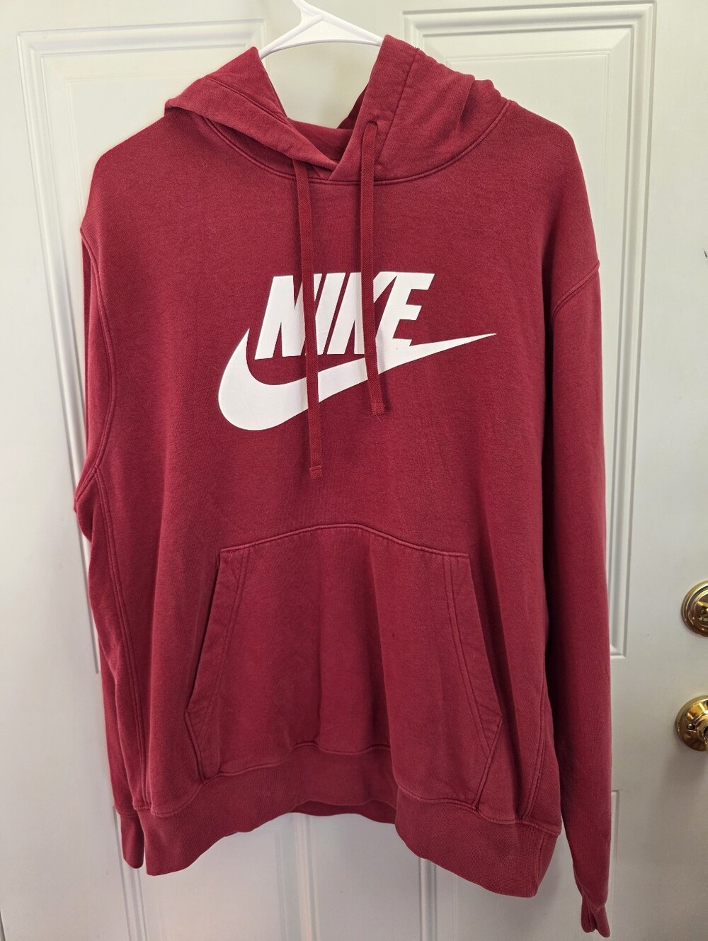 Men's Nike Red Pullover Hoodie Size Medium